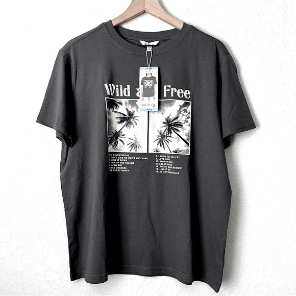 Wildfox Tops - WILDFOX Wild and Free Classic T-Shirt Short Sleeve Gray & Cream L NWT